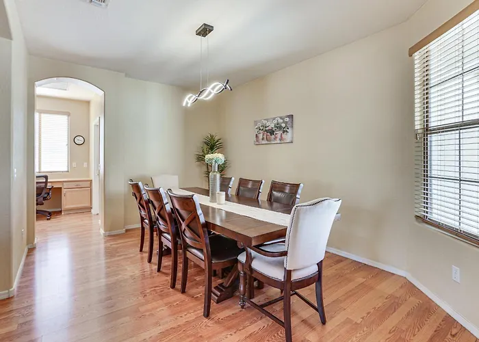 4 Mi To Stadium! W/ Furnished Patio * Surprise